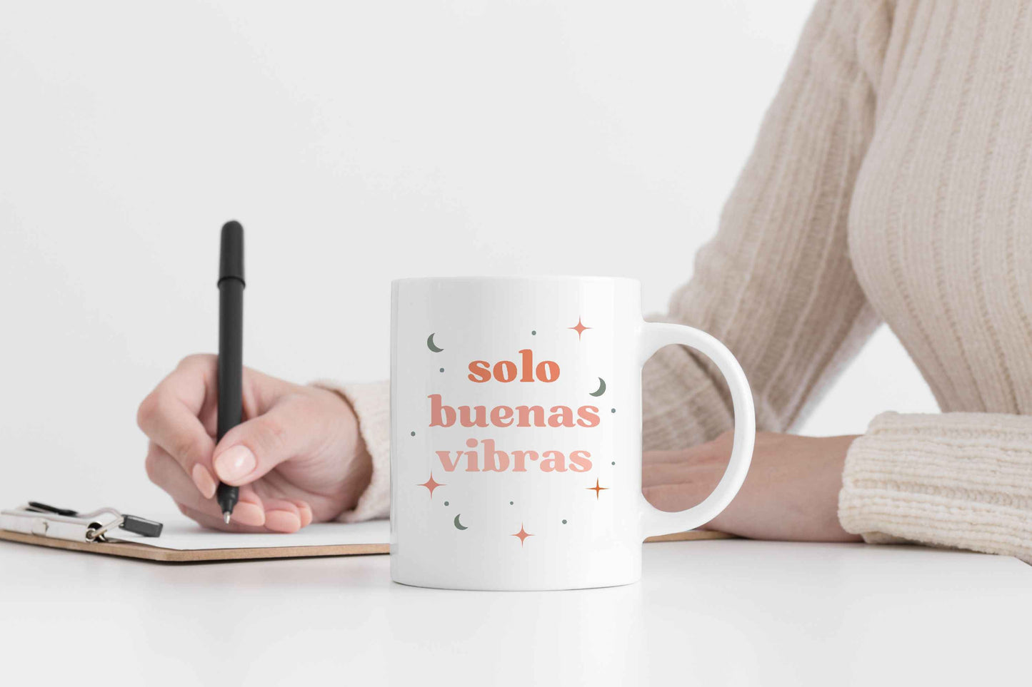 Solo Buenas Vibras Mug