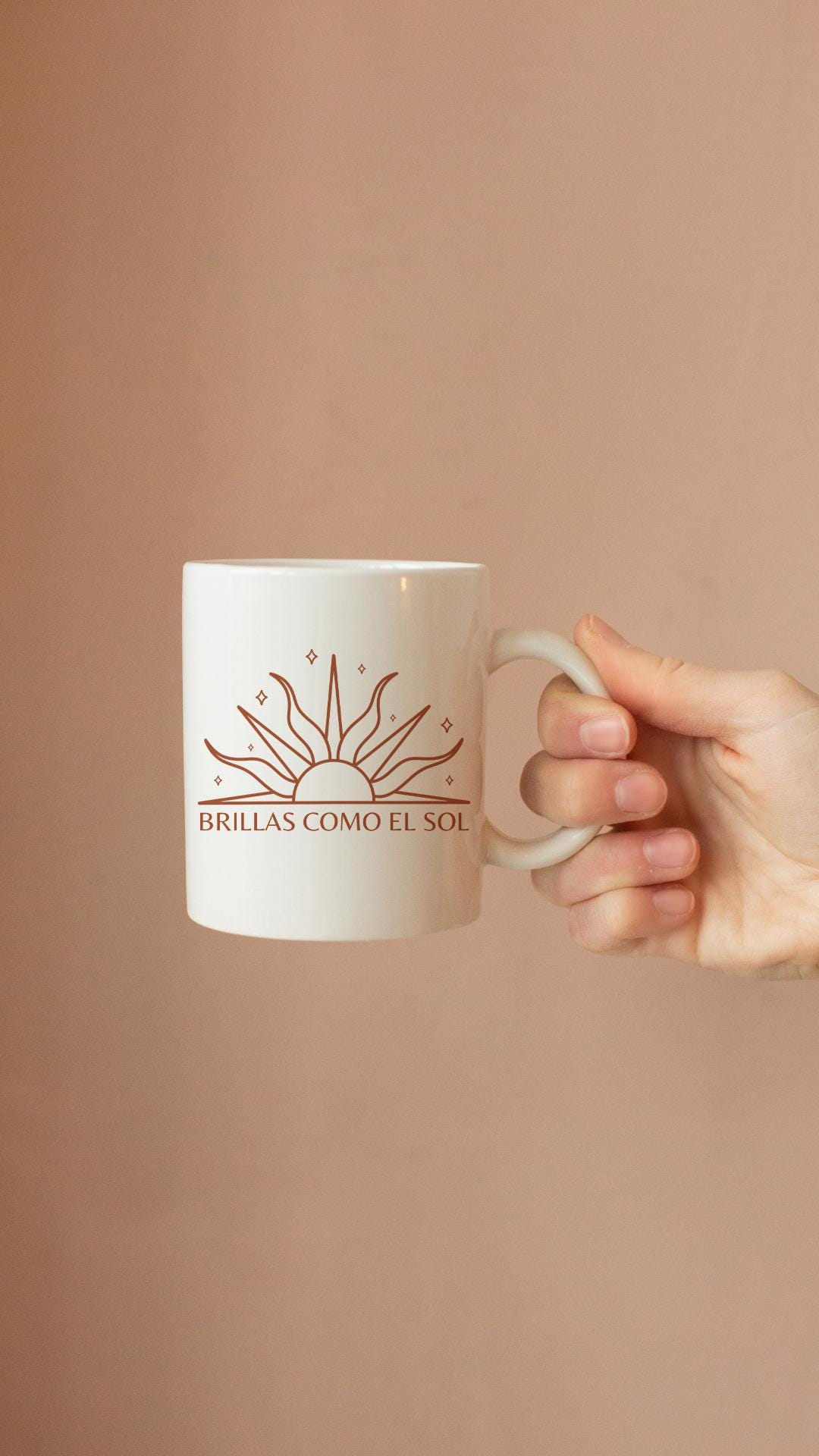 Brillas Como El Sol Mug