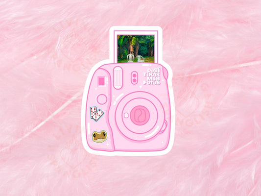 DeBÍ TiRAR MáS FOToS Pink Sticker